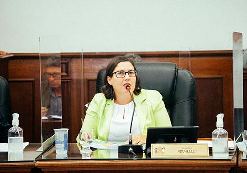 Vereadora Rochelle Bazaga ( )