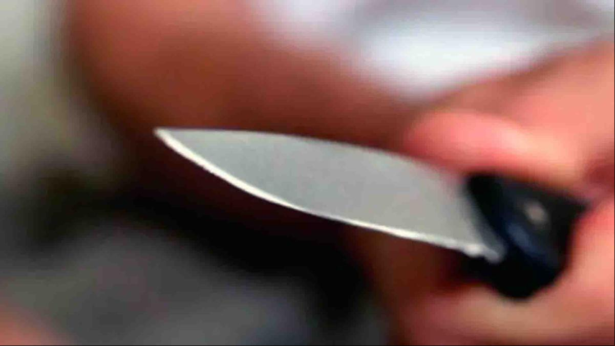 O homem recebeu voz de prisão em flagrante, foi algemado e colocado no cofre da viatura policial (Foto/Ilustrativa)