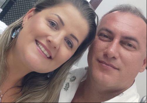 Isabella Rezende Paiva e Telesmar Castro juntinhos na virada do ano&nbsp;