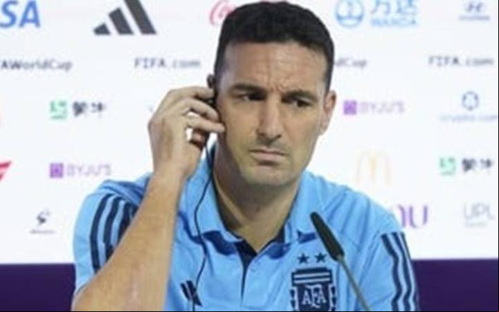 "Se tenho que escolher um, fico com Leo, pois tenho algo especial com ele. É o melhor da história,” disse Scaloni (Foto/El Clarin/Argentina)