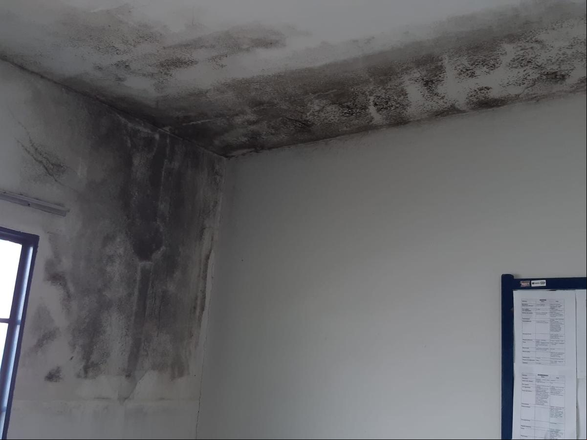 Situações como as verificadas no Cras da Vila Paulista poderiam ter desfecho diferente com uma empresa de manutenção contratada, o que dará respostas mais rápidas (Foto/Jairo Chagas)