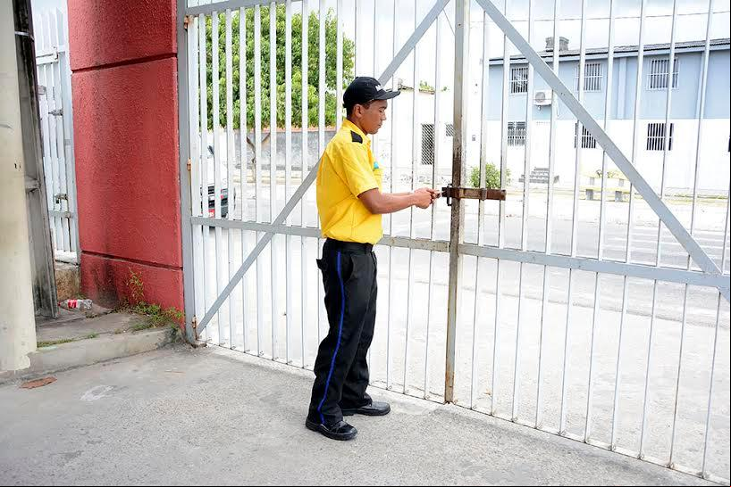 A implementação da escala rotativa de trabalho dos vigias começou a ser discutida para aumentar a cobertura nas escolas (Foto/Ilustrativa)