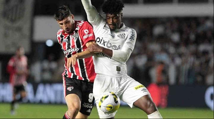 O São Paulo não perde em casa para o Peixe há três jogos e leva vantagem no retrospecto recente (Foto/Rubens Chiri/Saopaulofc.net)