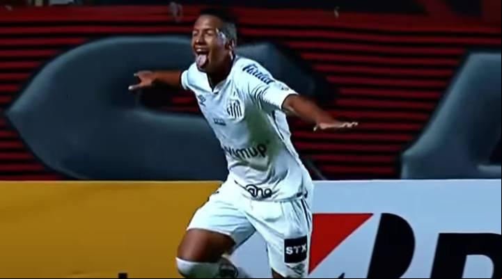 O Flamengo ofereceu R$ 60 milhões para contratar Angelo, em proposta prontamente recusada pelo Santos  (Foto/Reprodução/SBT)
