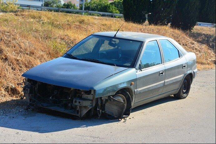 Exemplo de carro abandonado (Foto/Ilustrativa)