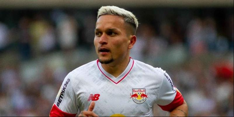 Revelado na base do Palmeiras, Arthur pode voltar ás suas origens e ser a primeira contratação deste ano (Foto/Gazeta Esportiva)