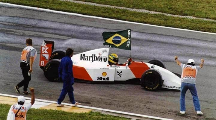 Senna morreu no dia 1º de maio de 1994, após acidente durante o GP de San Marino da Fórmula 1, e fez história pelo esporte brasileiro 