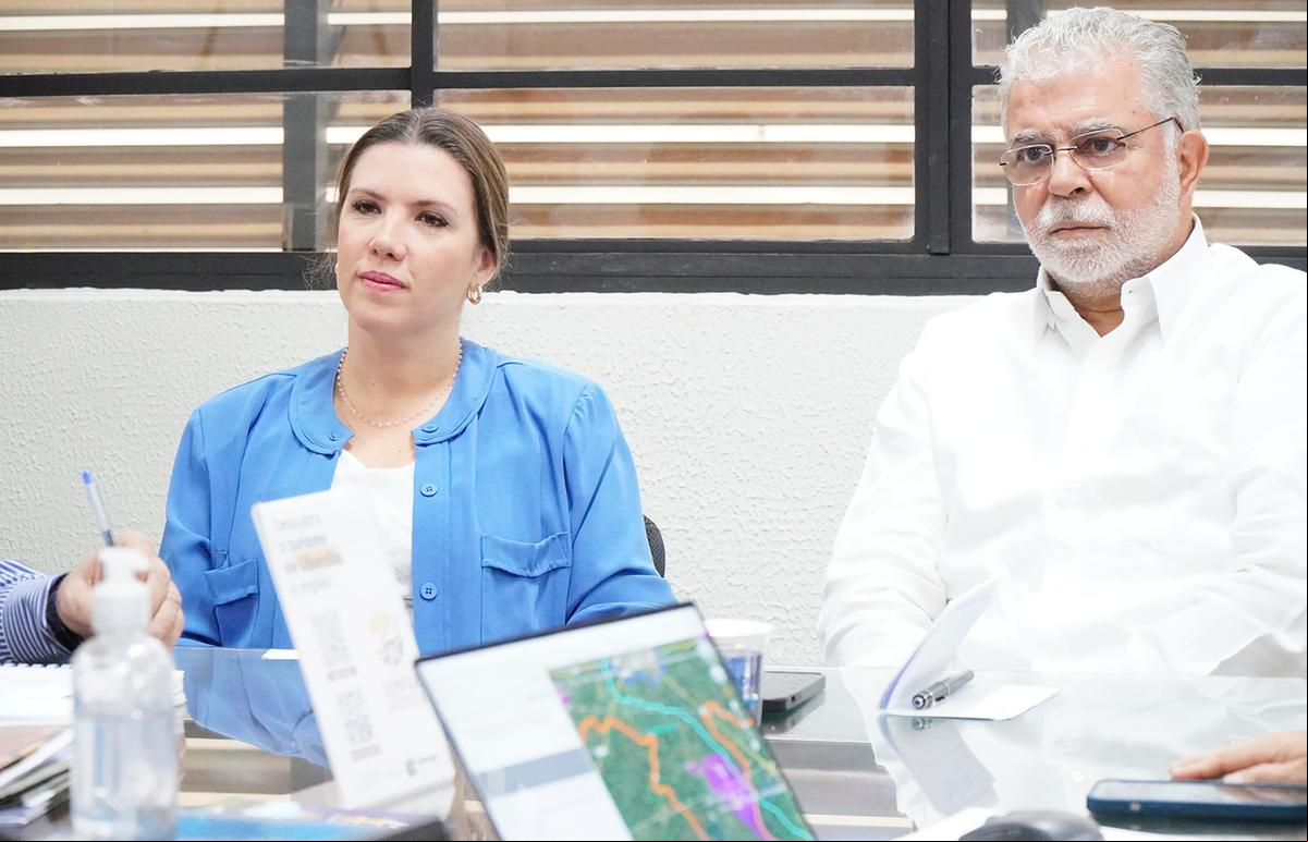 Elisa Araújo e Anderson Adauto (Divulgação)
