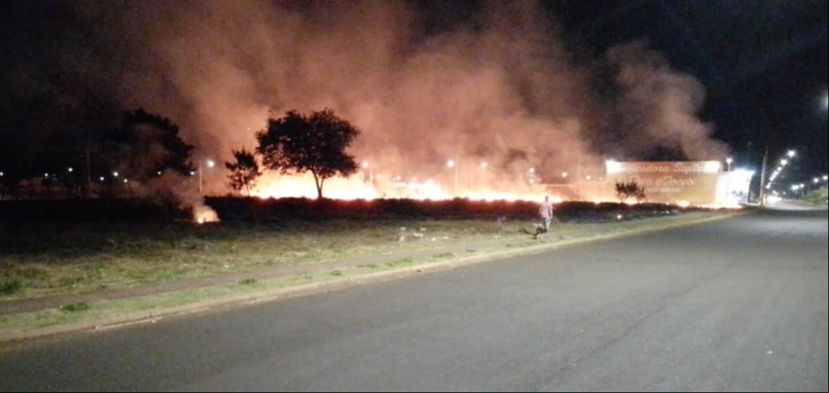 Incêndio registrado nesta quarta-feira (Foto/Reprodução Redes Sociais)
