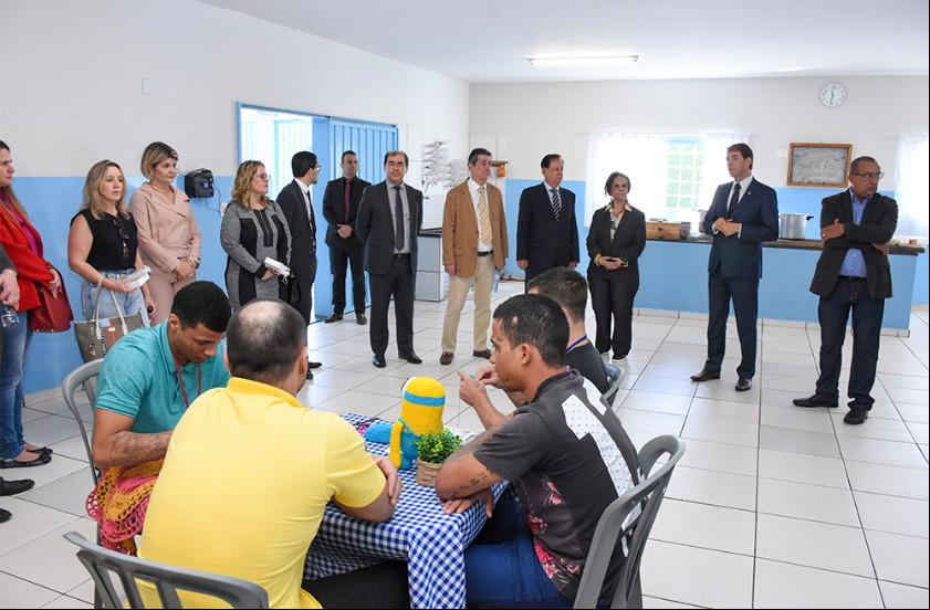 O encontro foi encerrado com a visita às Apacs masculina, feminina e juvenil, sendo que Frutal é a única cidade a contar com as três modalidades (Foto/Divulgação)