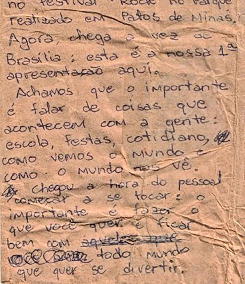 Manuscrito Legião Urbana Renato Russo. (Foto/Marcelo Bonfá/Redes Sociais)