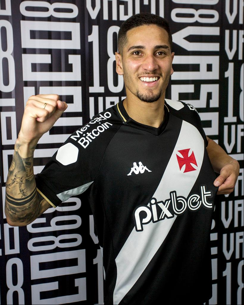 Contratado do Red Bull Bragantino, Praxedes não escondeu o entusiasmo por voltar ao clube (Foto/Daniel Ramalho – Vasco da Gama)