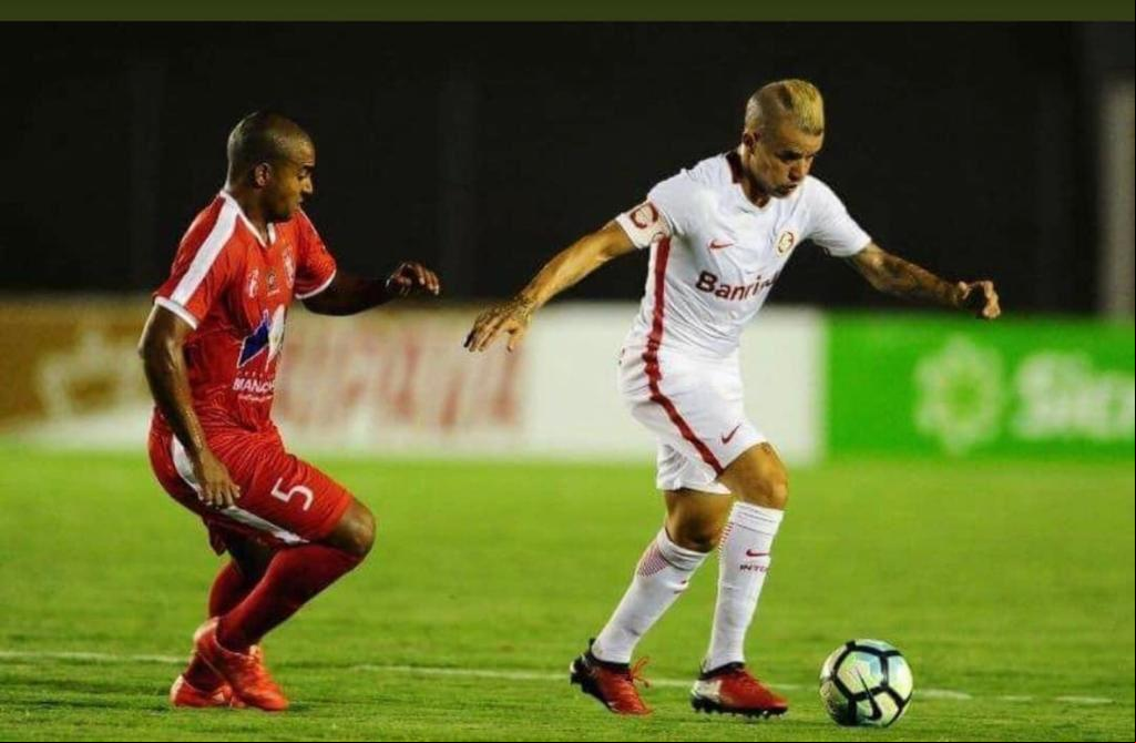 Em jogo decisivo (Arquivo)