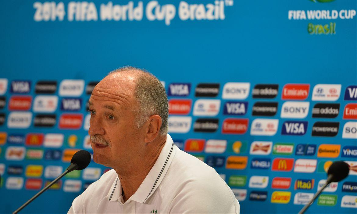 "O técnico é ruim. É isso que você queria dizer? Eu já disse. A gente tem trabalhado. Não adianta falar nada diferente. Temos que trabalhar. ( (Foto/Marcelo Casal)