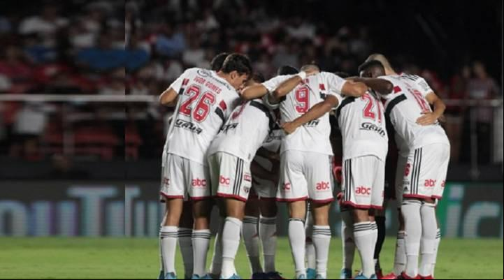 São Paulo deve poupar alguns titulares hoje contra o Internacional de olho no jogo contra o Flamengo. (Foto/Rubens Chiri/São Paulo)
