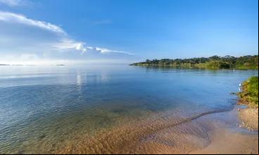 Praia do São Francisco, em Pedras de Maria da Cruz (Foto/Divulgação)