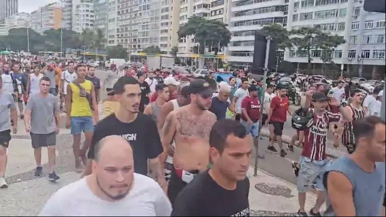 Cerca de 100 mil argentinos estão no Rio de Janeiro para acompanhar o jogo ente Fluminense e Boca Juniores ((Foto Facebook))