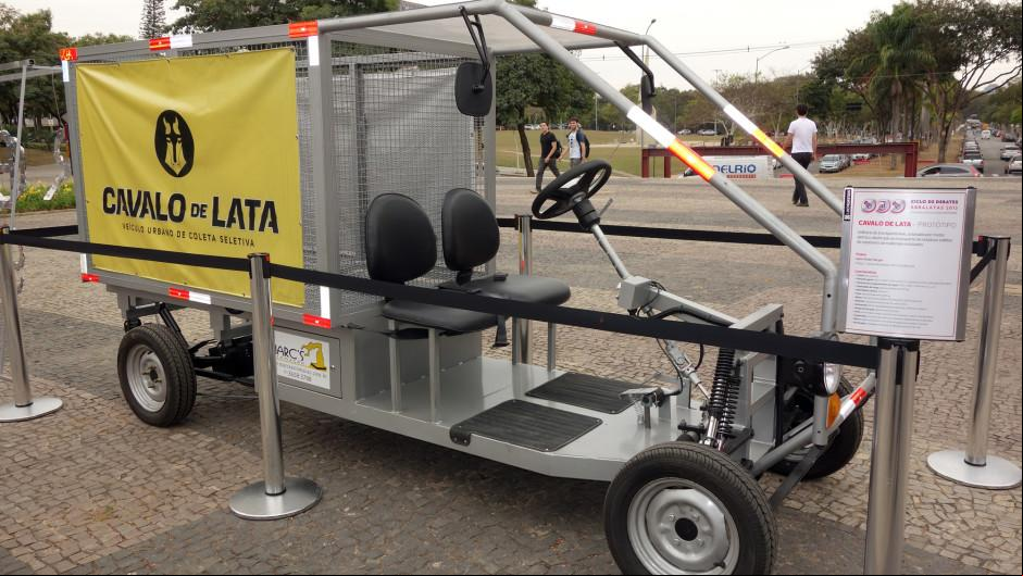 A proposta da vereadora Denise Max é que sejam utilizados veículos elétricos, o que seria, também, ambientalmente correto (Foto/Divulgação)
