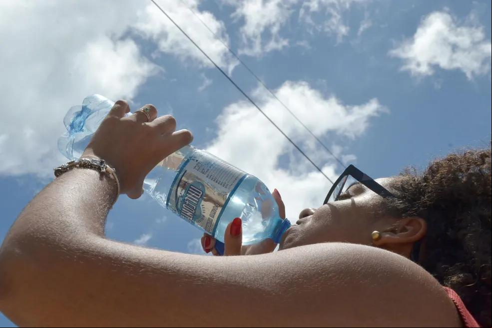O Aviso leva em consideração as altas temperaturas registradas no Estado e os direitos básicos previstos no Código de Defesa do Consumidor, como proteção à saúde e à vida (Foto/Ilustrativa)