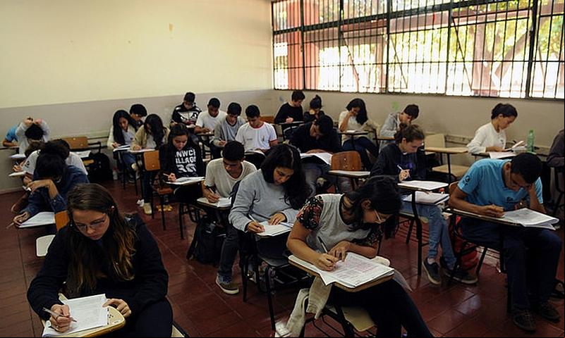 Dsitribuição dos livros didáticos ainda não foi feita em sua totalidade 