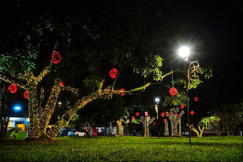 Entre algumas praças decoradas estão a Cúria Metropolitana, Praça Dom Eduardo, R. São Benedito, etc. (Foto/Divulgação)