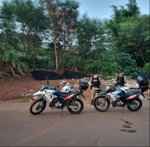 Os vereadores afirmam terem chegado ao local por informações de moradores (Foto/Redes Sociais/Wander Araújo)