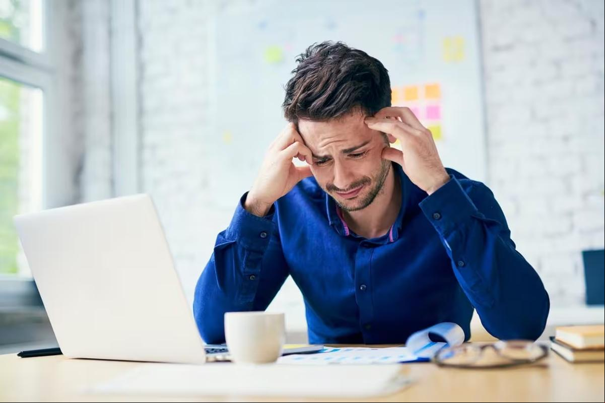 Criação de metas realistas, autocompaixão e flexibilidade psicológica são maneiras de se evitar a dezembrite (Foto/ISTOCKPHOTO)