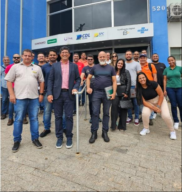 Participantes do curso tiveram 16 horas de teoria e cálculos, além de 8 horas de práticas intensivas (Foto/Divulgação)
