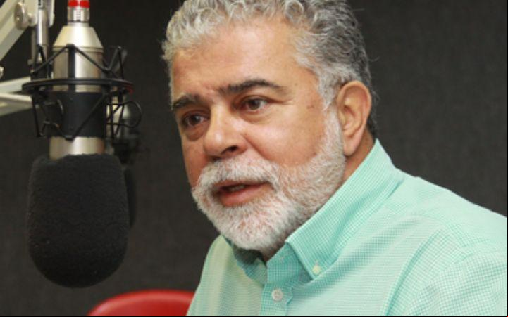 Em recente entrevista à Rádio JM, o ex-prefeito garantiu que mantém a candidatura e terá o nome na urna (Foto/Divulgação)