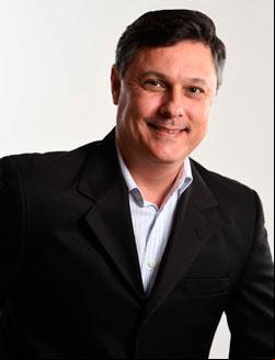 O Dr. Gustavo Tiveron esclarece que a doença de Crohn acomete o paciente de forma genética e é mais frequente em dois períodos diferentes da vida (Foto/Divulgação)