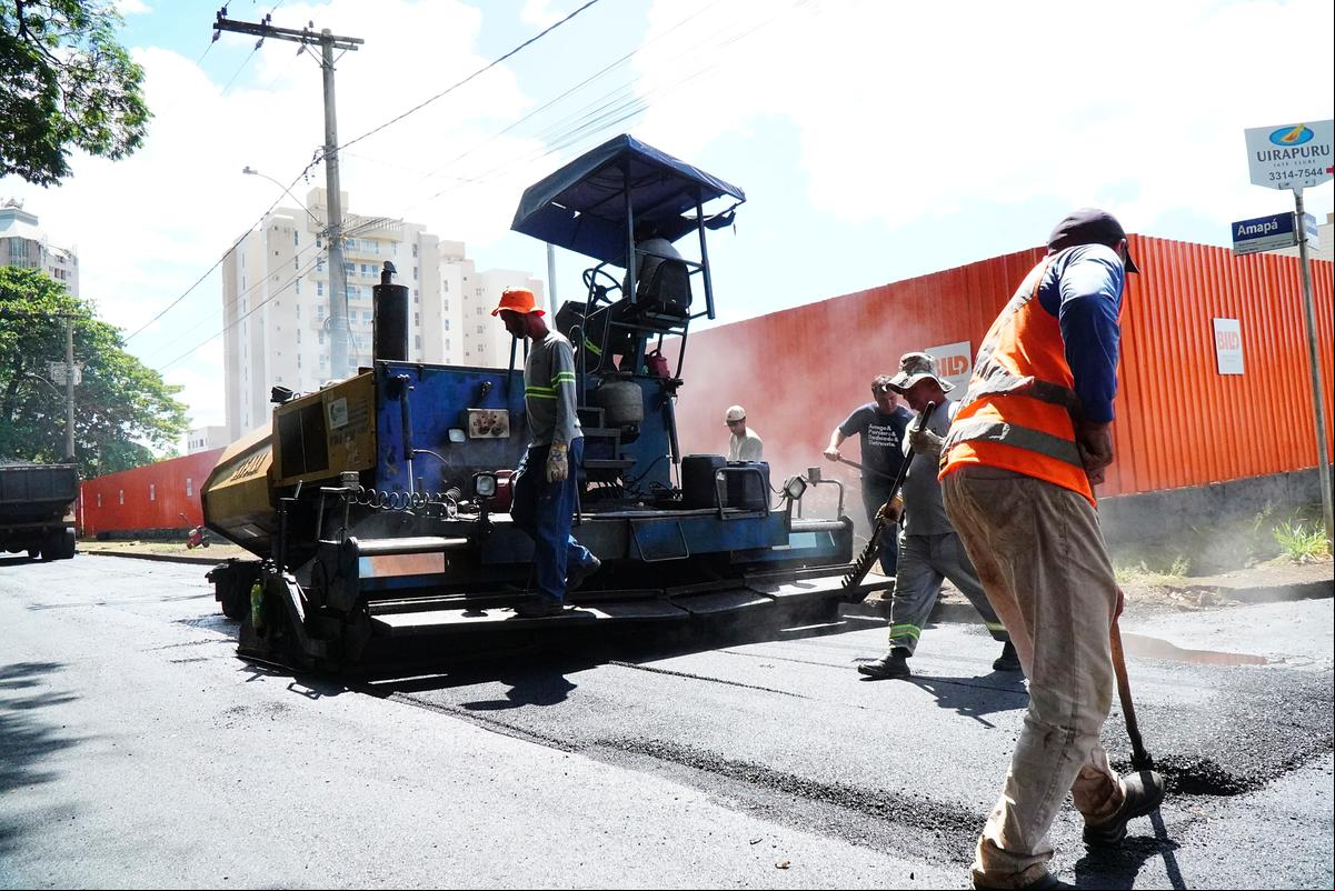 Matéria de iniciativa do vereador Túlio Micheli nem chegou a ser discutida e prevê que após o recapeamento, em 72 horas a via deve receber sinalização horizontal (Foto/Divulgação)