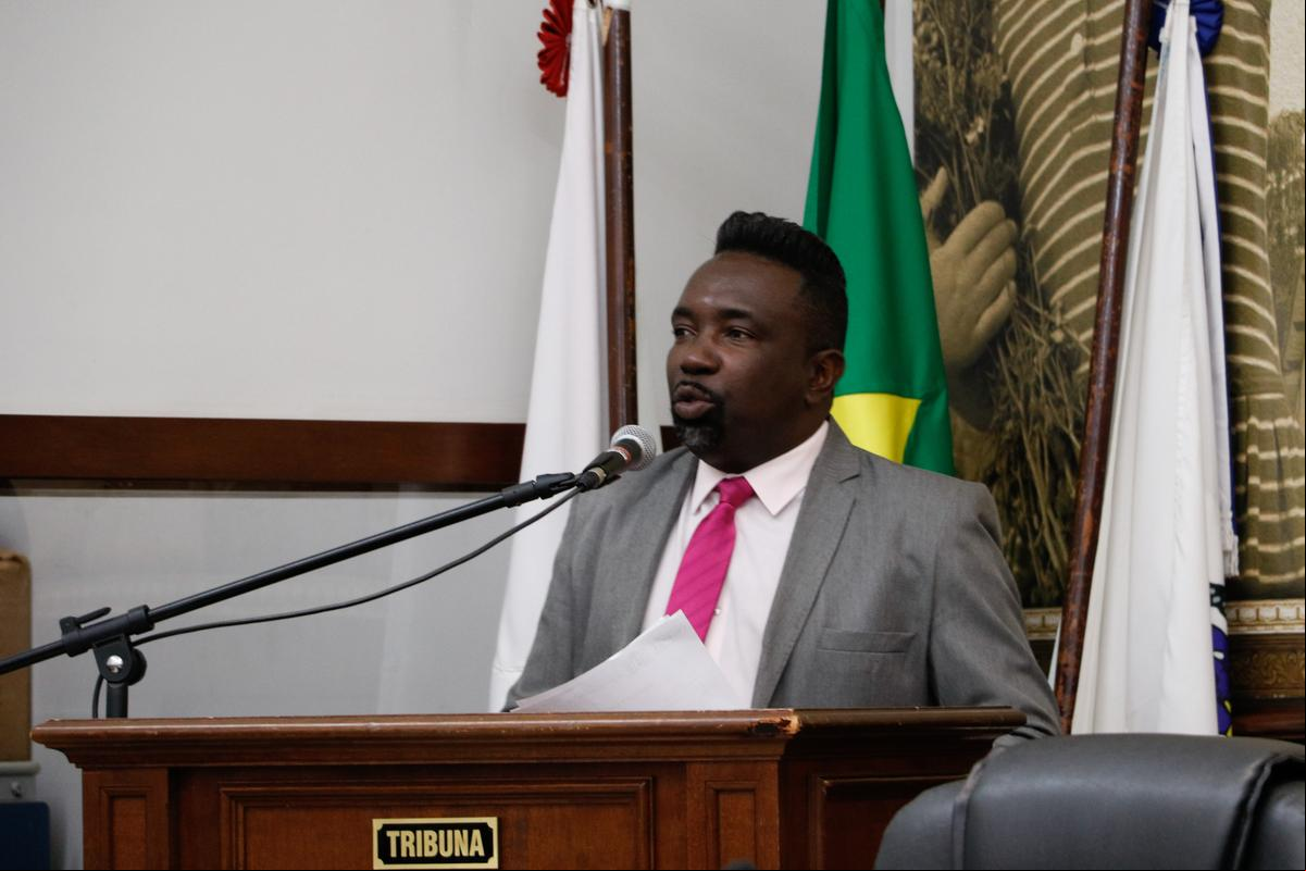 Vereador Pastor Eloisio, presidente da CEI da Cohagra, diz que dilatação do prazo foi necessária pelo fato de haver duas apurações paralelas (fOTO/Jully Borges/CMU)