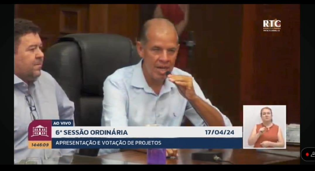 Rodrigão anunciou aos vereadores a criação da Rede Clara de Móveis e Eletro em Uberaba (Foto/Câmara)