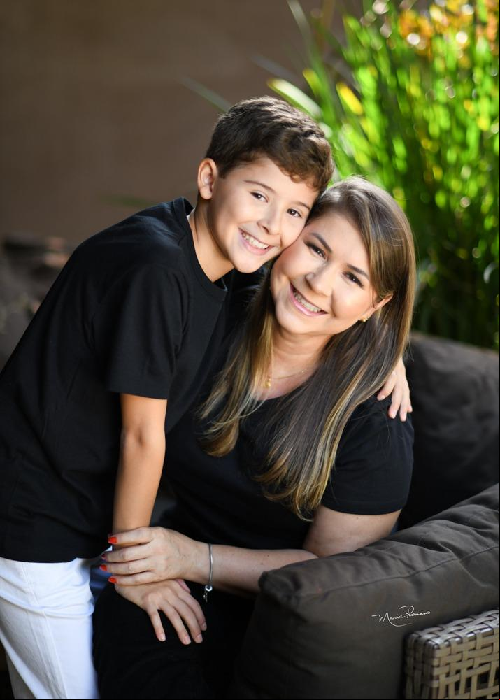 Juliane Foscarini e o filho Bento, estarão na homenagem que a ACIU fará, dia 08 de Maio ás mães, em um evento feito especialmente para as mães que se dividem em múltiplas funções, e promete ser fantástico (Foto/Marise Romano)