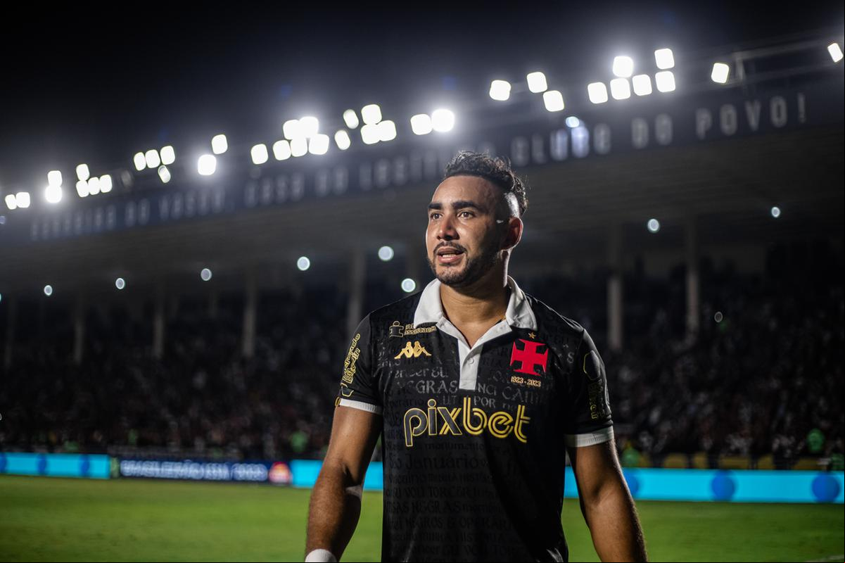 Vasco ainda não sabe se poderá contar com Payet. O s faz muita falta (Foto/X/Almirante)
