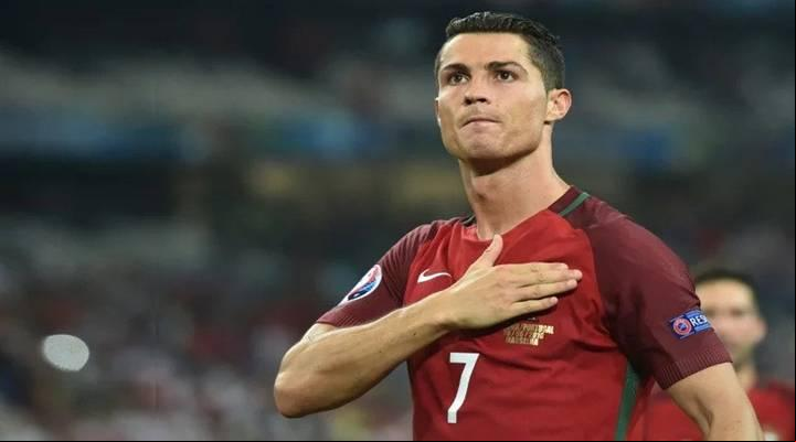 Diante de um adversário que entrou só para se defender, ficou ainda mais fácil do futebol de Cristiano Ronaldo aparecer (Foto/Arquivo)