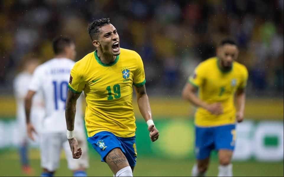 "Eu já pensei em largar tudo, inclusive recentemente, por conta de problemas pessoais e profissionais”, disse Raphinha (Foto/Lucas Figueiredo/Agência Brasil)