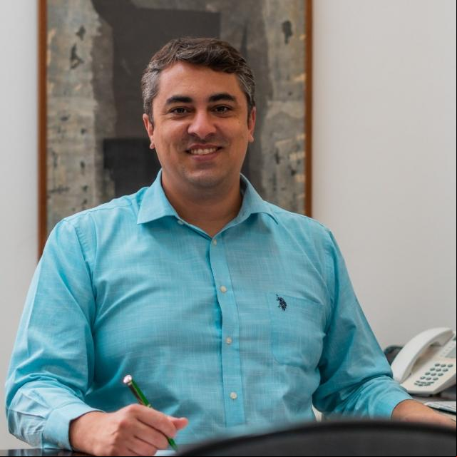 Entre as próximas baixas no governo de Elisa, está o chefe de Gabinete, Caio Presotto, que estará na coordenação da reeleição (Foto/Arquivo)