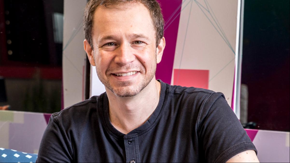 “Eu não retiro absolutamente nada do que falei na minha crítica", afirmou Tiago Leifert (Foto/O Globo)