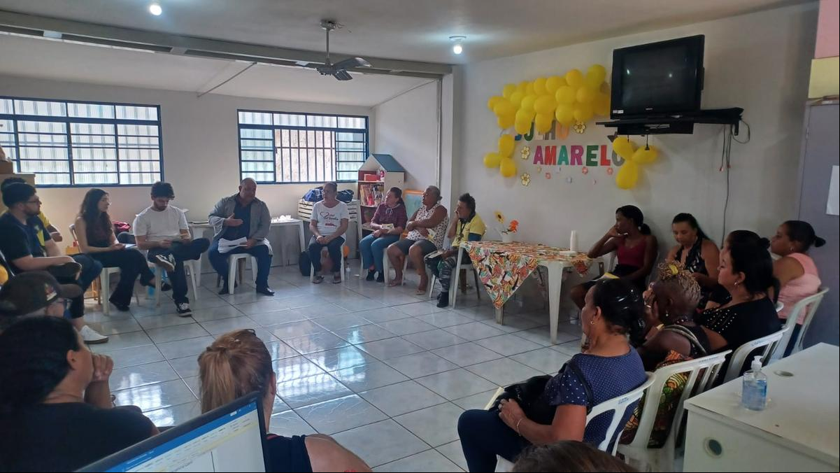 Intuito das palestras foi levar informações sobre hepatites virais aos usuários dos Cras (Foto/Divulgação)