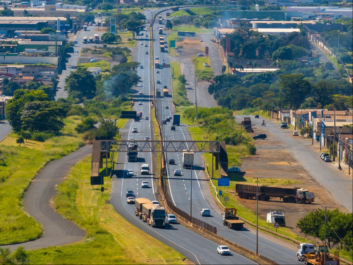 a a ser responsabilidade da Eco-050 a manutenção do pavimento, o monitoramento do tráfego, a conservação da pista e dos canteiros centrais e laterais (Foto/Divulgação)