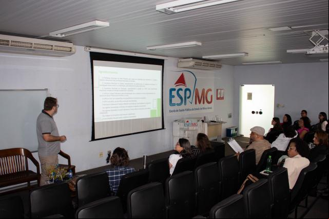Servidores da Superintendência Regional de Saúde participaram das aulas da 12ª turma do Programa de Treinamento em Epidemiologia Aplicada ao SUS (Foto/Divulgação)