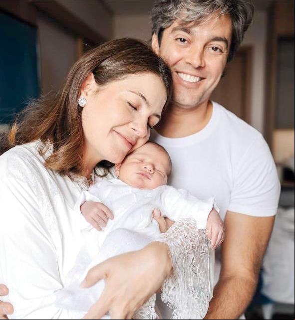 Alberto Chego! Luiza Sampaio e Eduardo Silvestre estão radiantes com a chega do caçula Alberto (Foto/Arquivo Pessoal)
