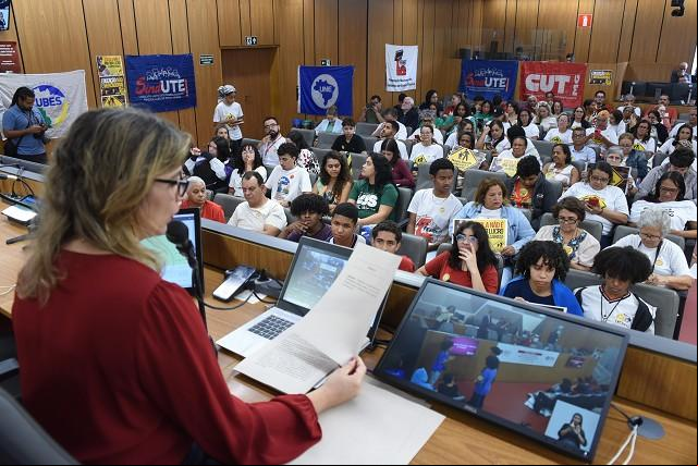 Evento promovido pela Comissão de Educação, Ciência e Tecnologia da Assembleia Legislativa reuniu grande público (Foto/Divulgação)
