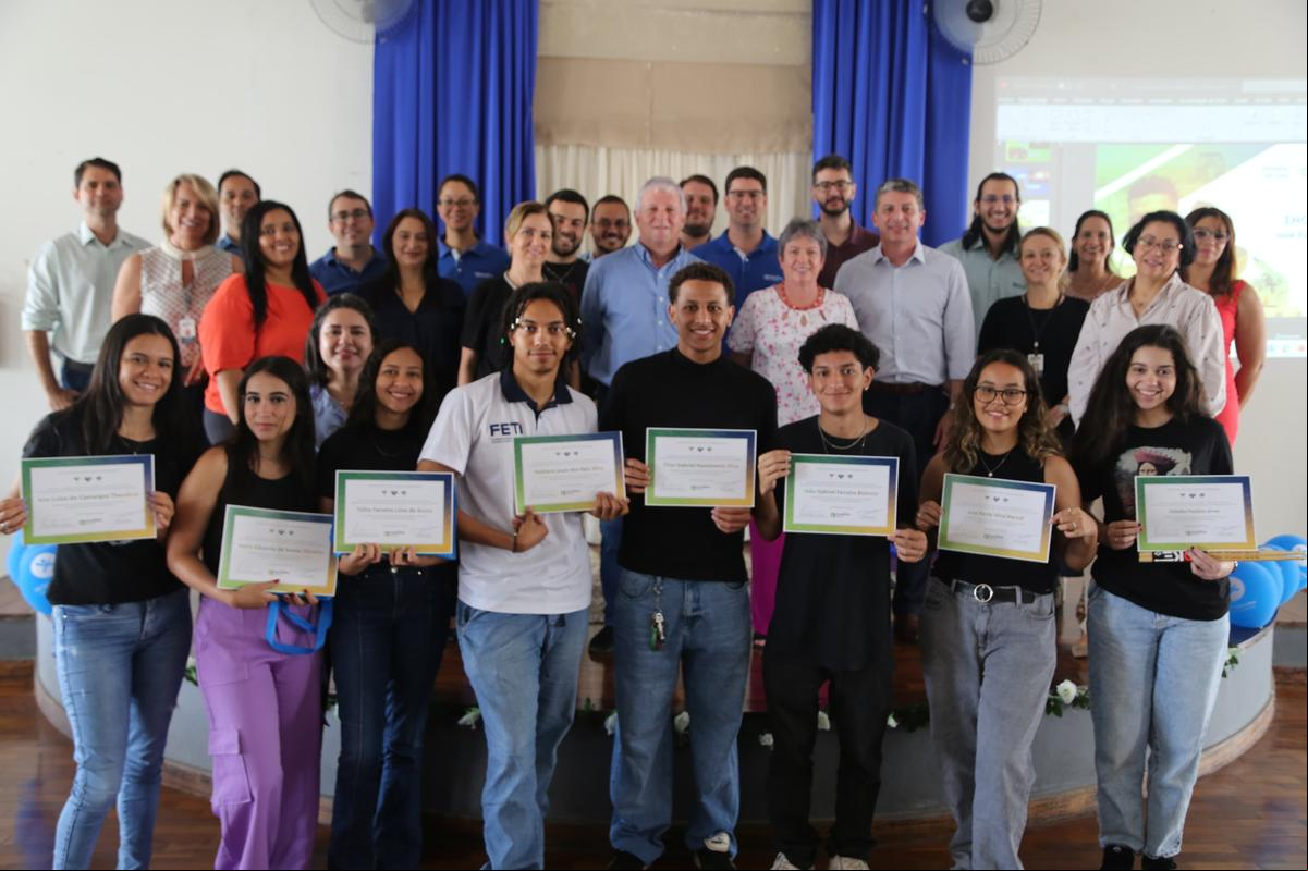 O programa Gerações de Ouro oferece oportunidades para estagiários e aprendizes de todas as idades, de diferentes áreas. (Foto/Divulgação)