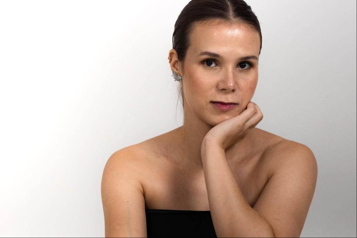 Nas redes sociais, muitos usuários pedem que Jennifer Castro dê um depoimento sobre sua versão do ocorrido (Foto: Arquivo pessoal)