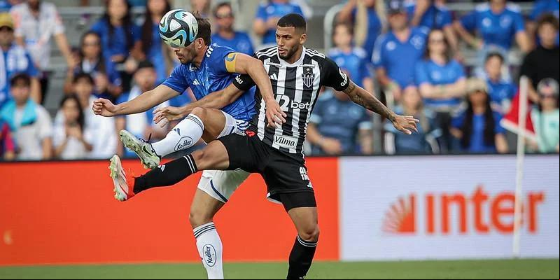 Cruzeiro x Atlético na Terra do Tio Sam: faltou futebol e sobrou entradas ríspidas (Foto/Pedro Souza /Atlético)
