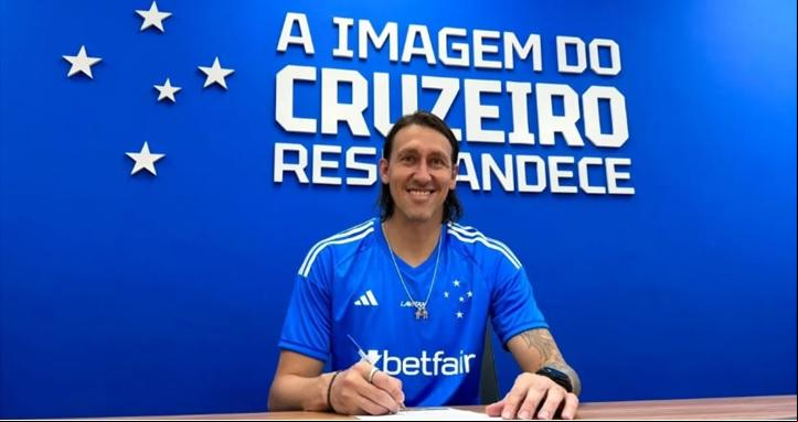Após muitas críticas, Cássio muda foto em seu perfil na Rede Social (Foto/Marco Antônio Ferraz/Cruzeiro)
