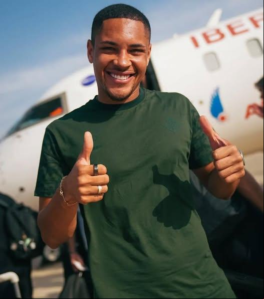 Vito Roque depende do “sim” do Bétis para jogar no Palmeiras (Foto/Instagram)