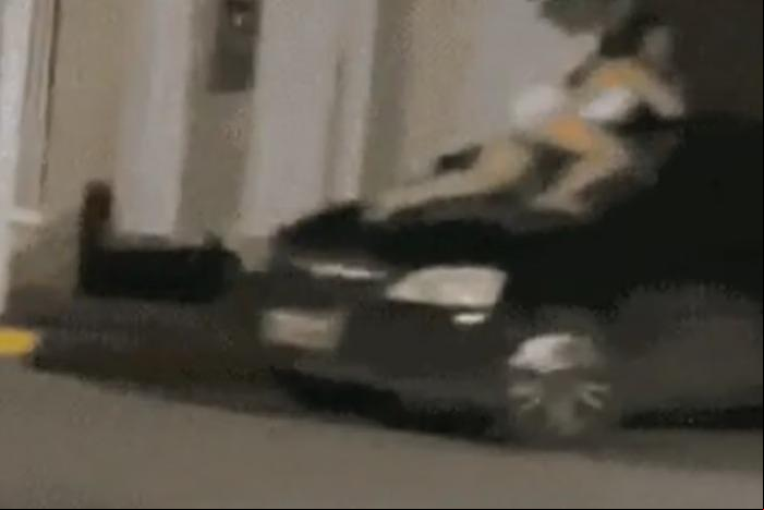O marido, que estaria bêbado, desferiu um soco no rosto da mulher antes de pegar a criança (Foto/Reprodução)
